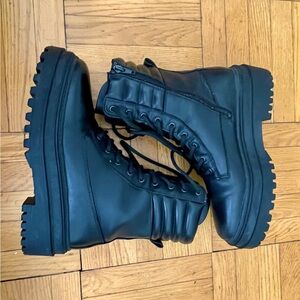 WOMENS BOOT GENUINE LEATHER SZ 38